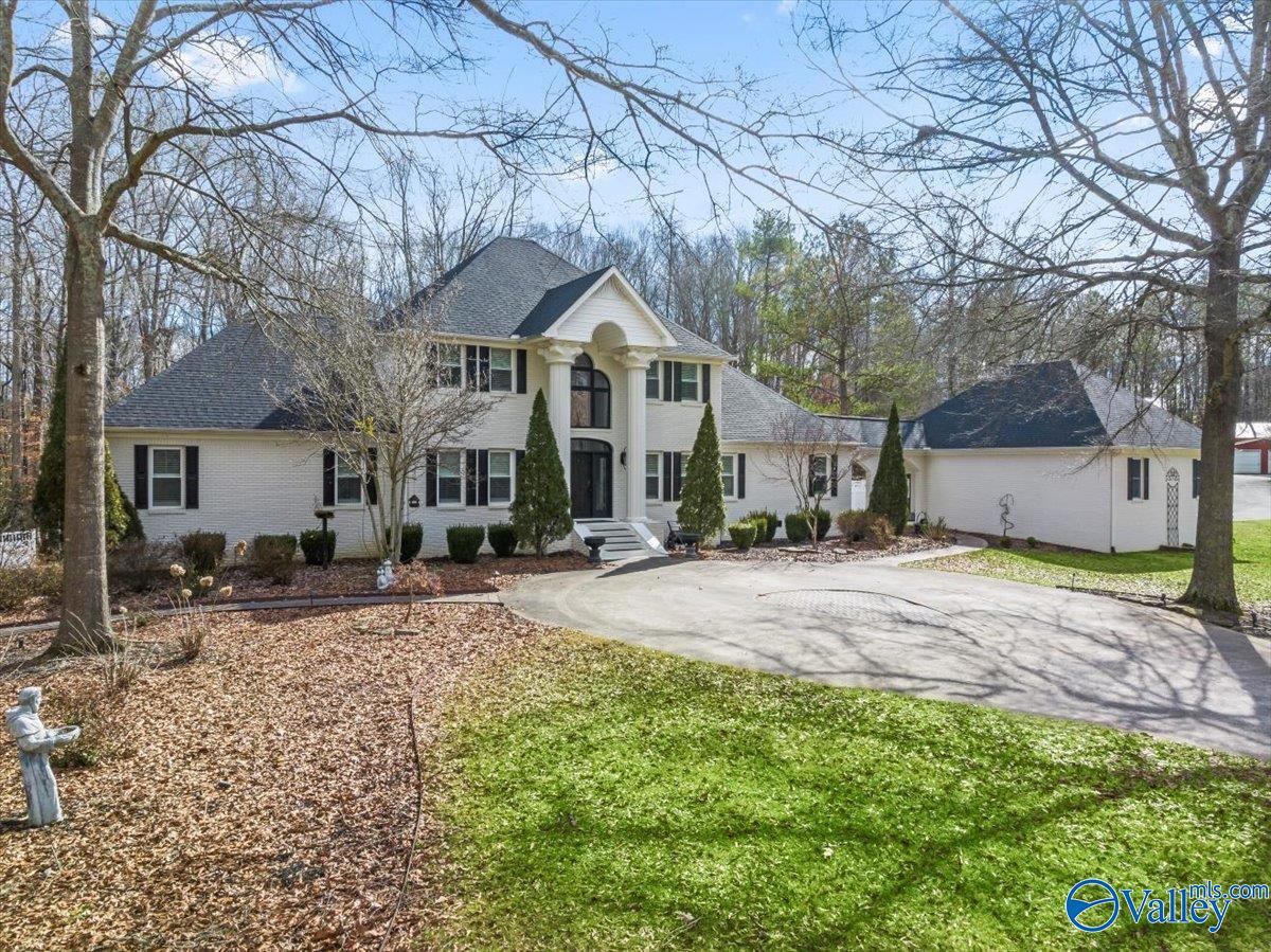 900 Springdale Road SW