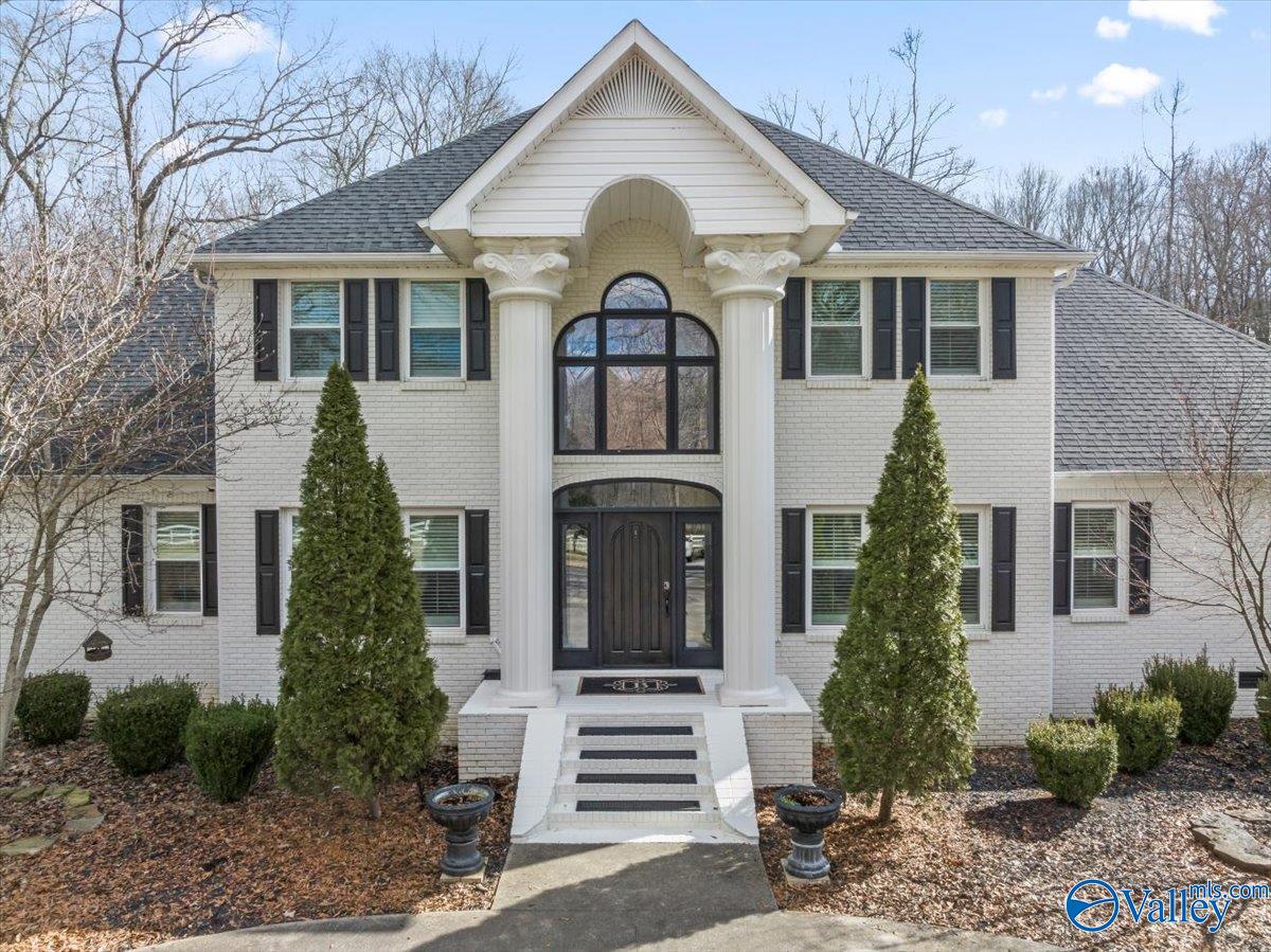 900 Springdale Road SW