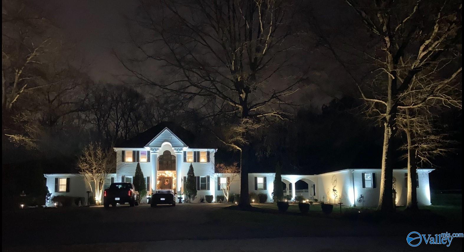 900 Springdale Road SW