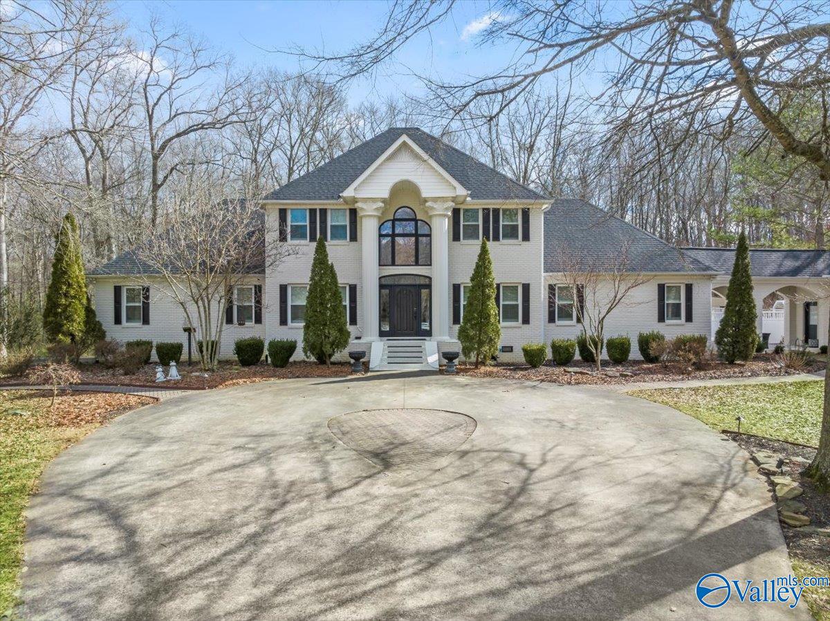 900 Springdale Road SW