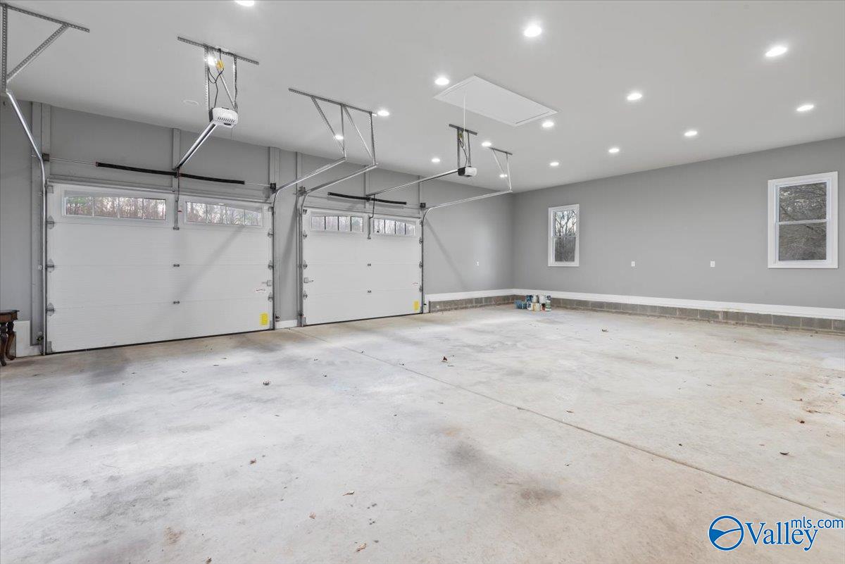 900 Springdale Road SW