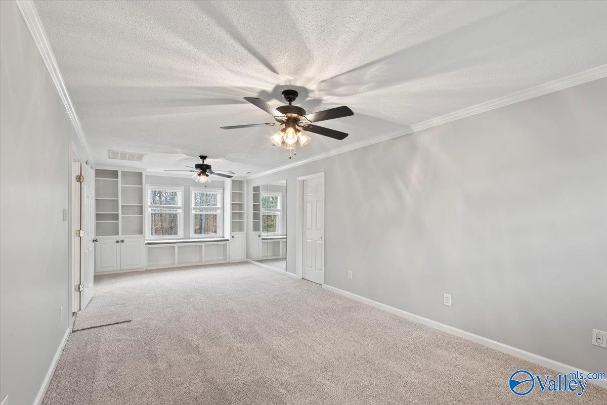 900 Springdale Road SW