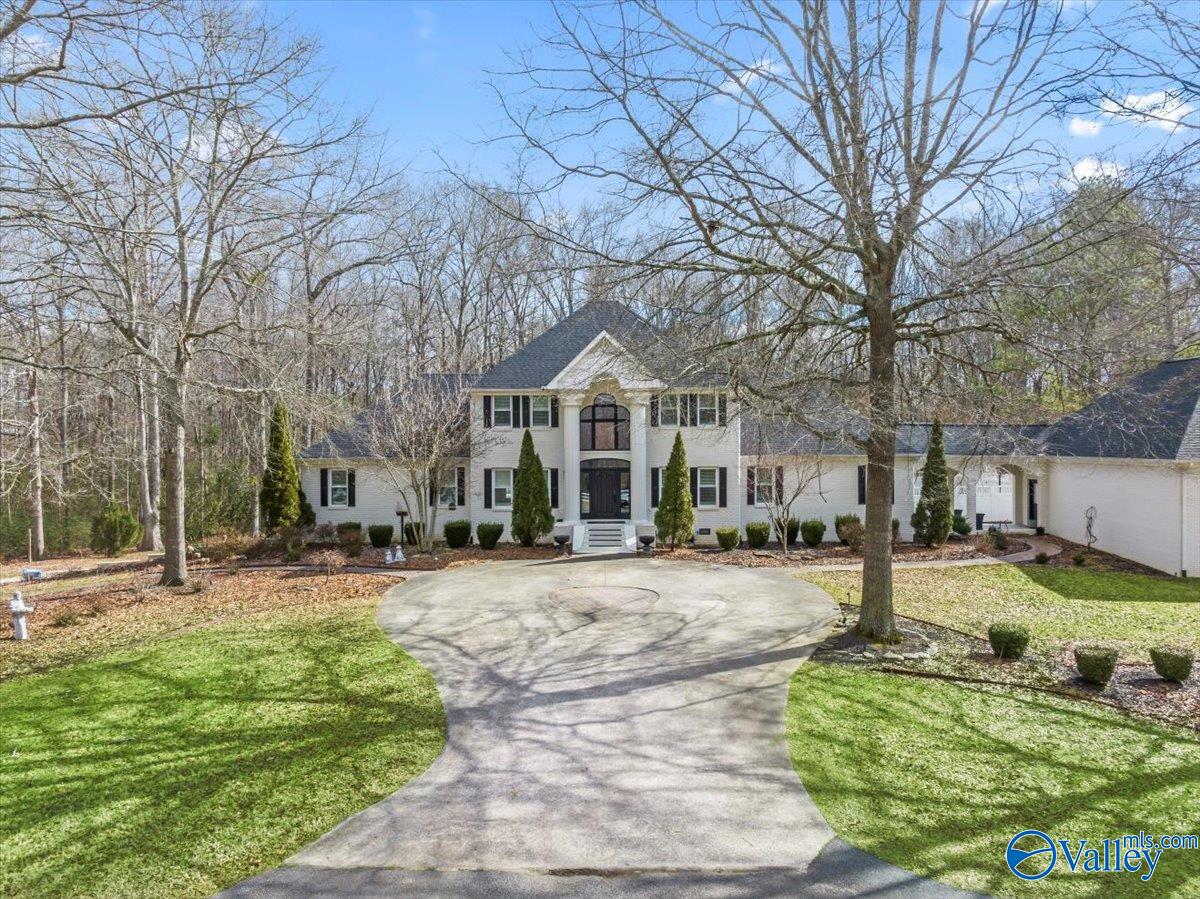 900 Springdale Road SW