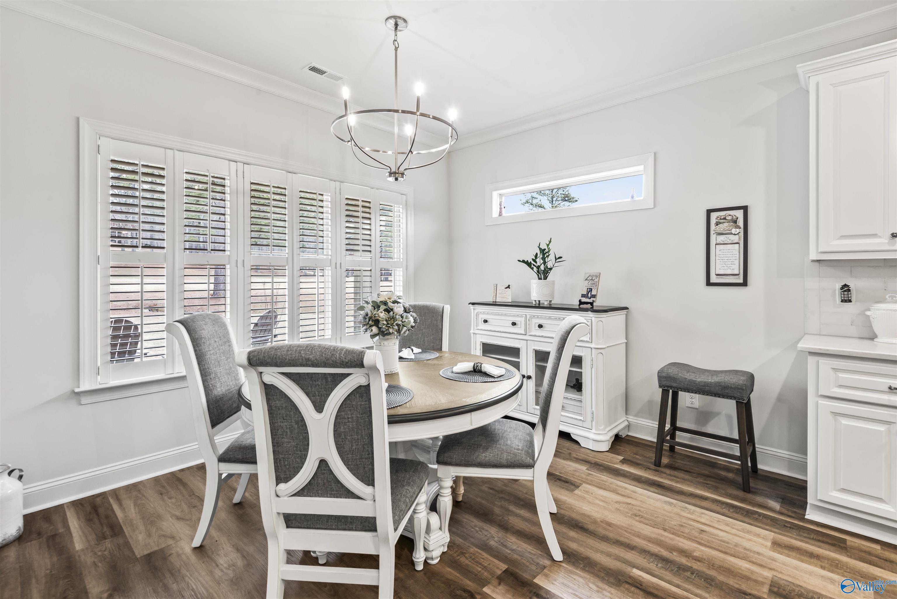 2393 Cherokee Ridge Drive