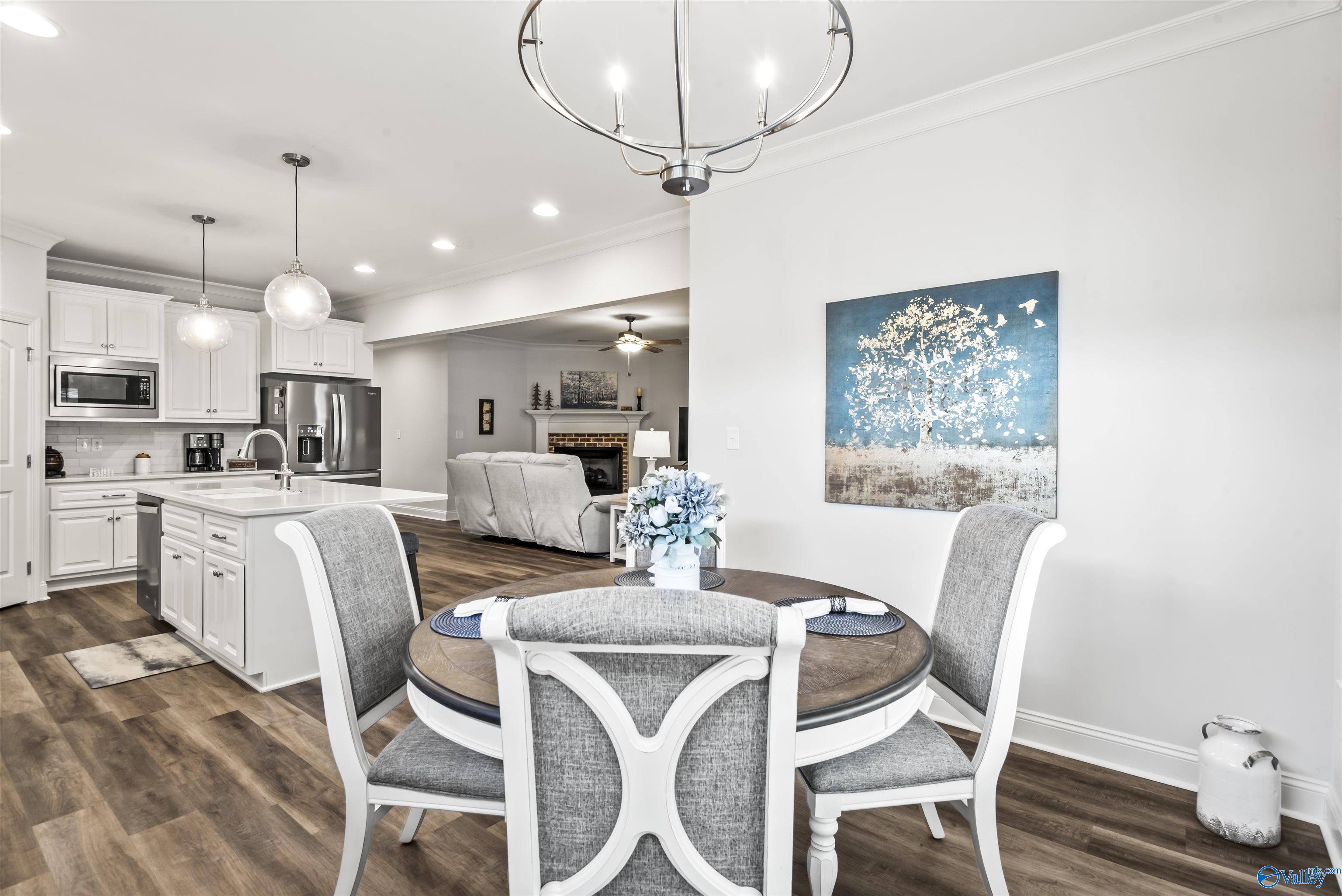 2393 Cherokee Ridge Drive