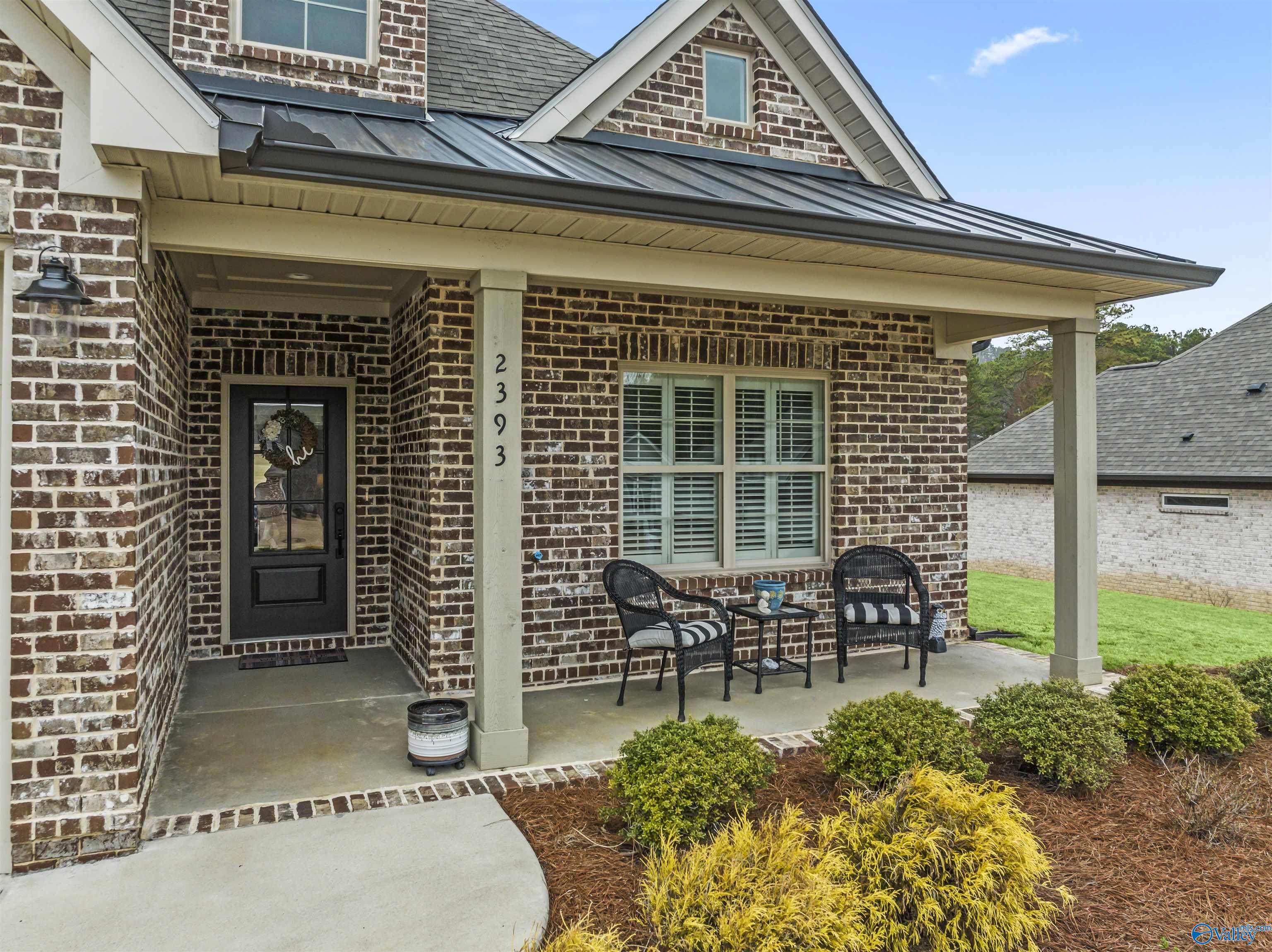 2393 Cherokee Ridge Drive