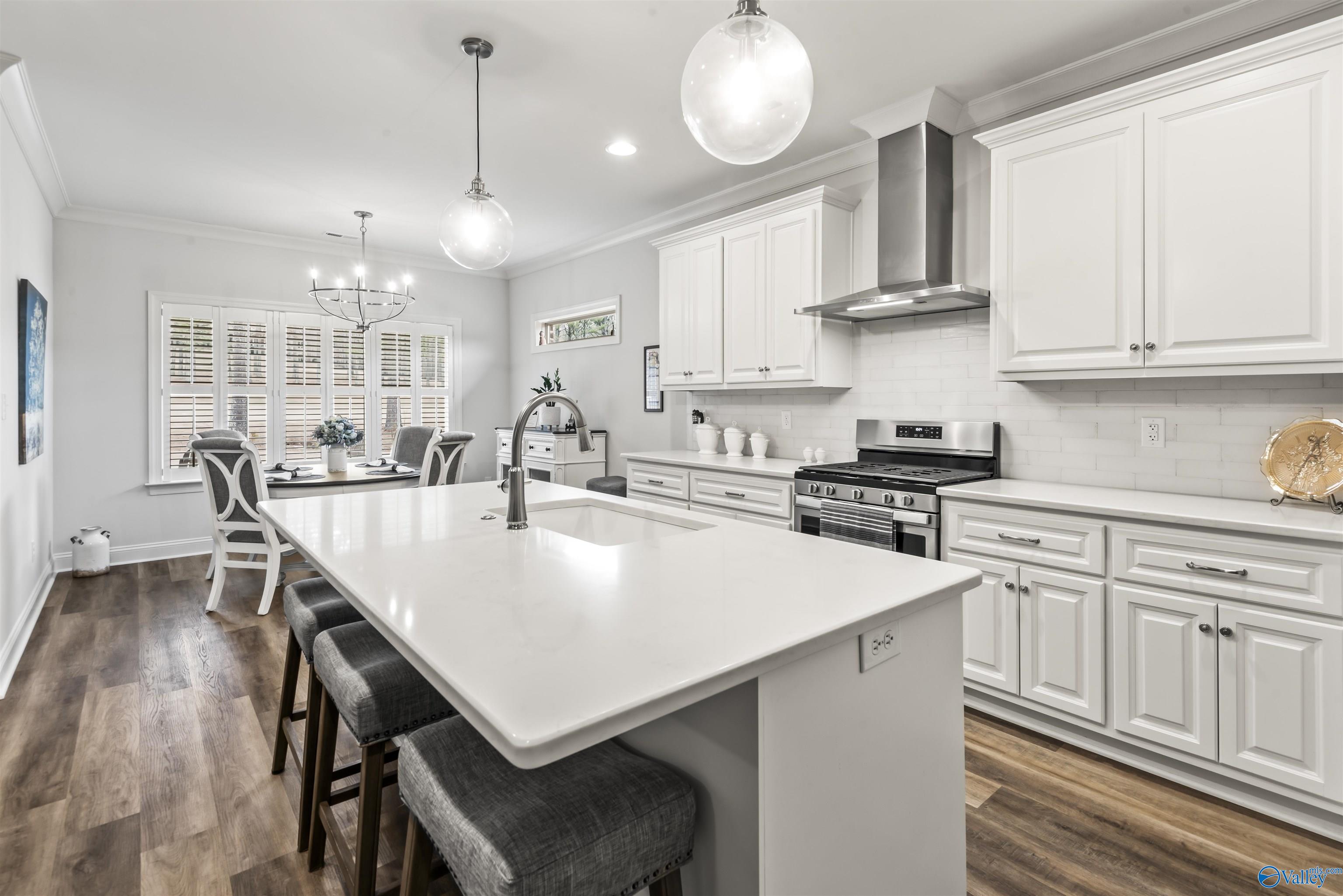 2393 Cherokee Ridge Drive