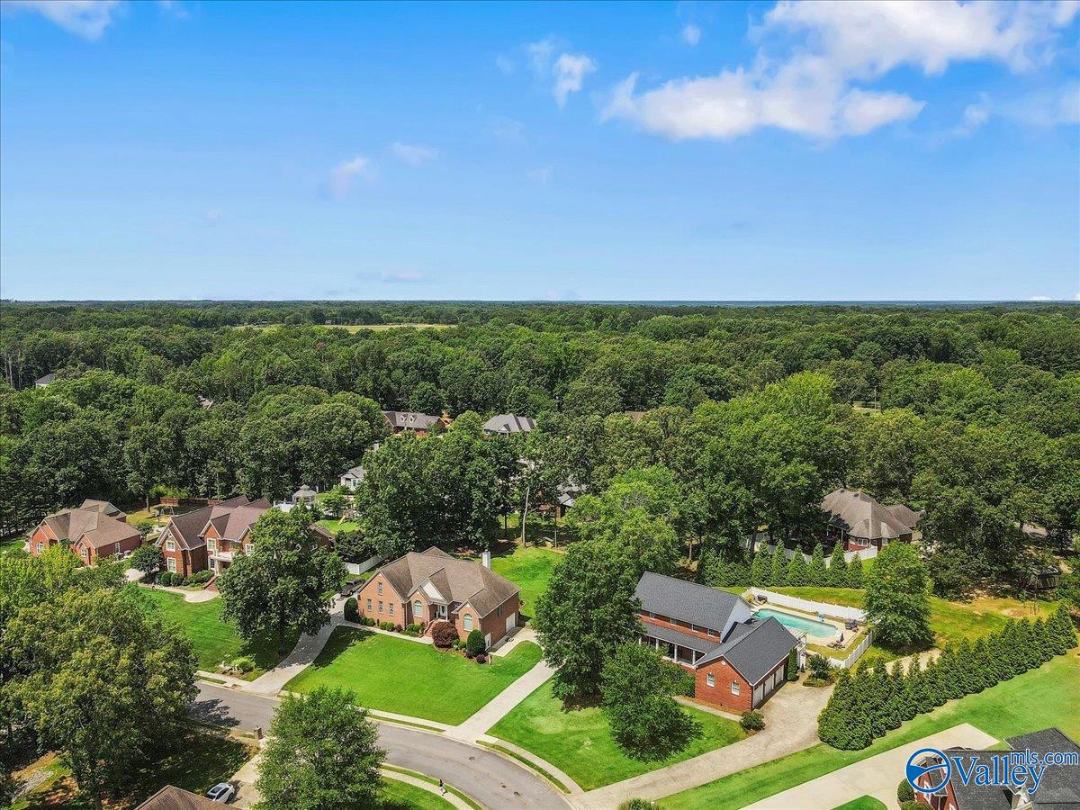 1958 Autumn Creek Drive NE