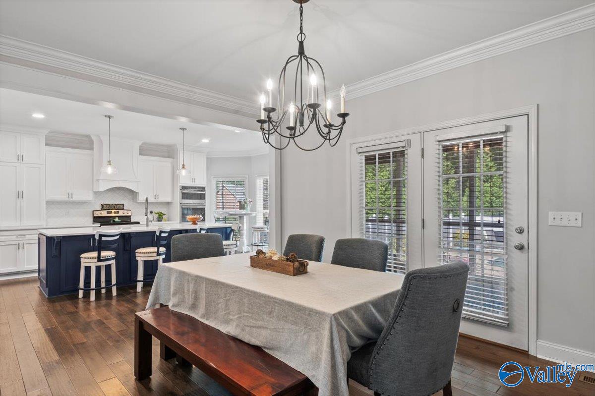 1958 Autumn Creek Drive NE