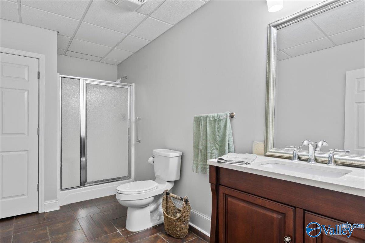 1958 Autumn Creek Drive NE