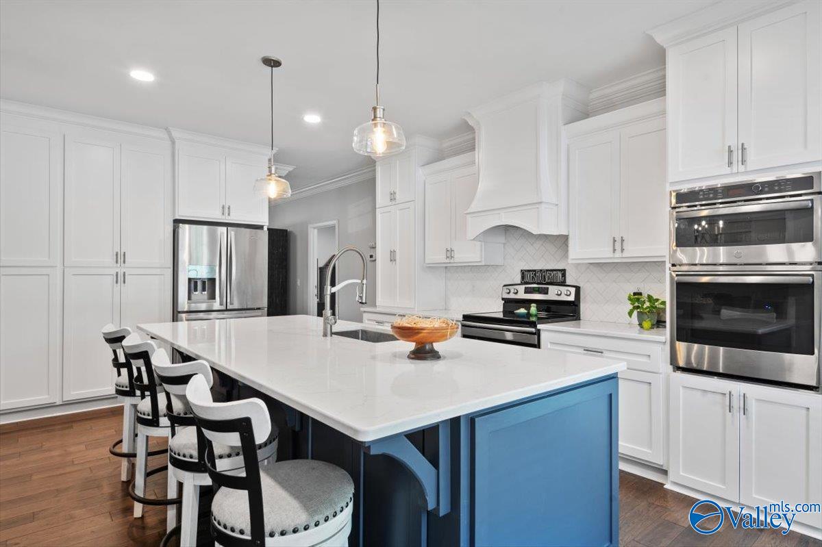 1958 Autumn Creek Drive NE