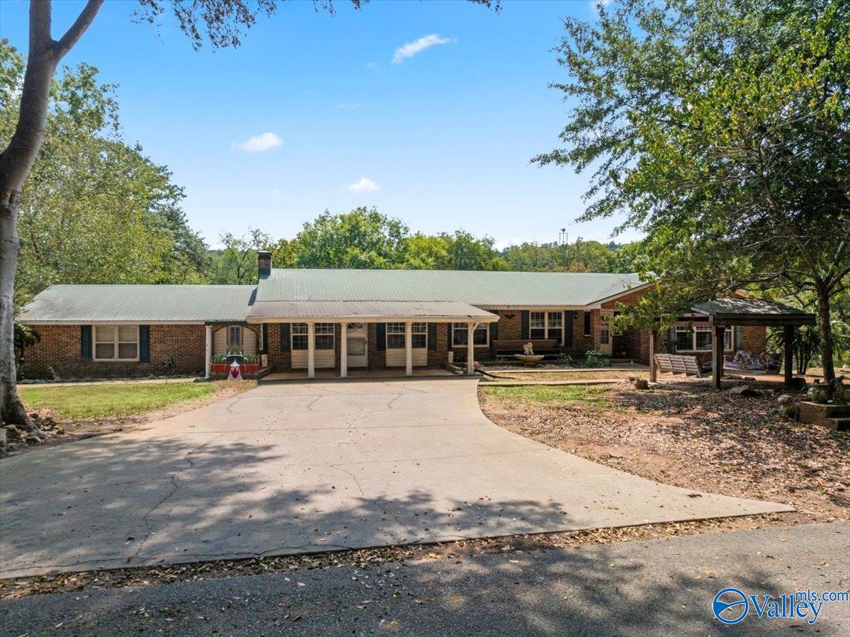 447 Forman Bottoms Road