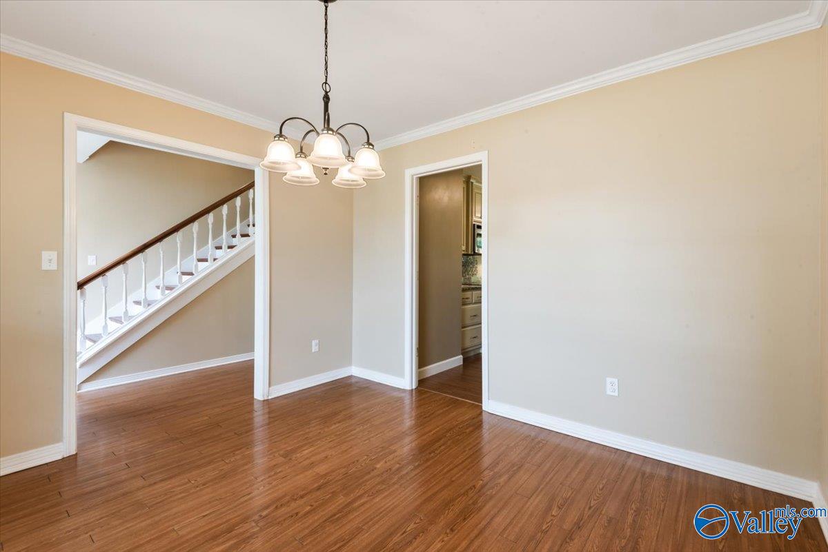 4604 Tomahawk Trail SE