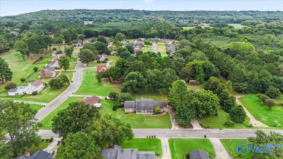 4604 Tomahawk Trail SE