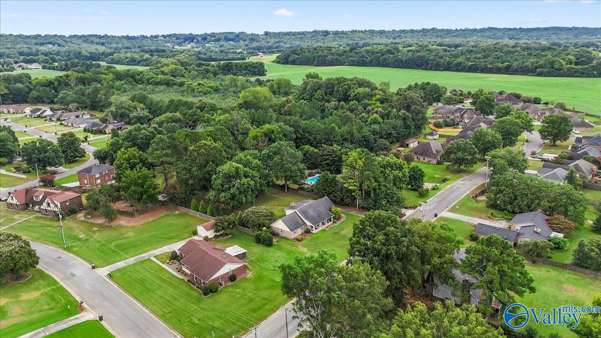 4604 Tomahawk Trail SE