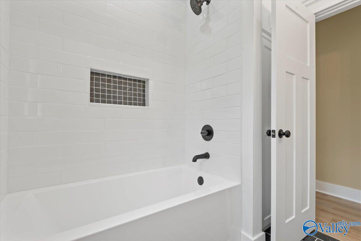 21 Bethel Crest Circle