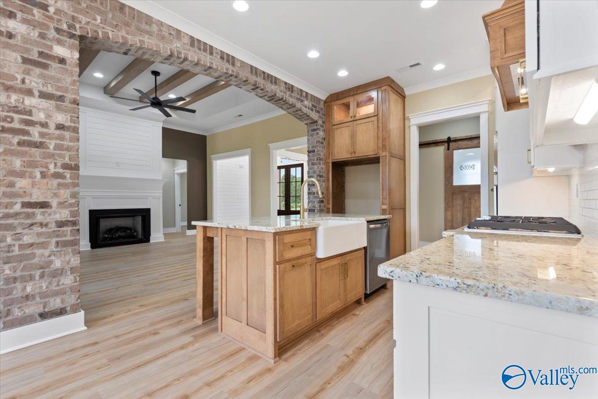 21 Bethel Crest Circle