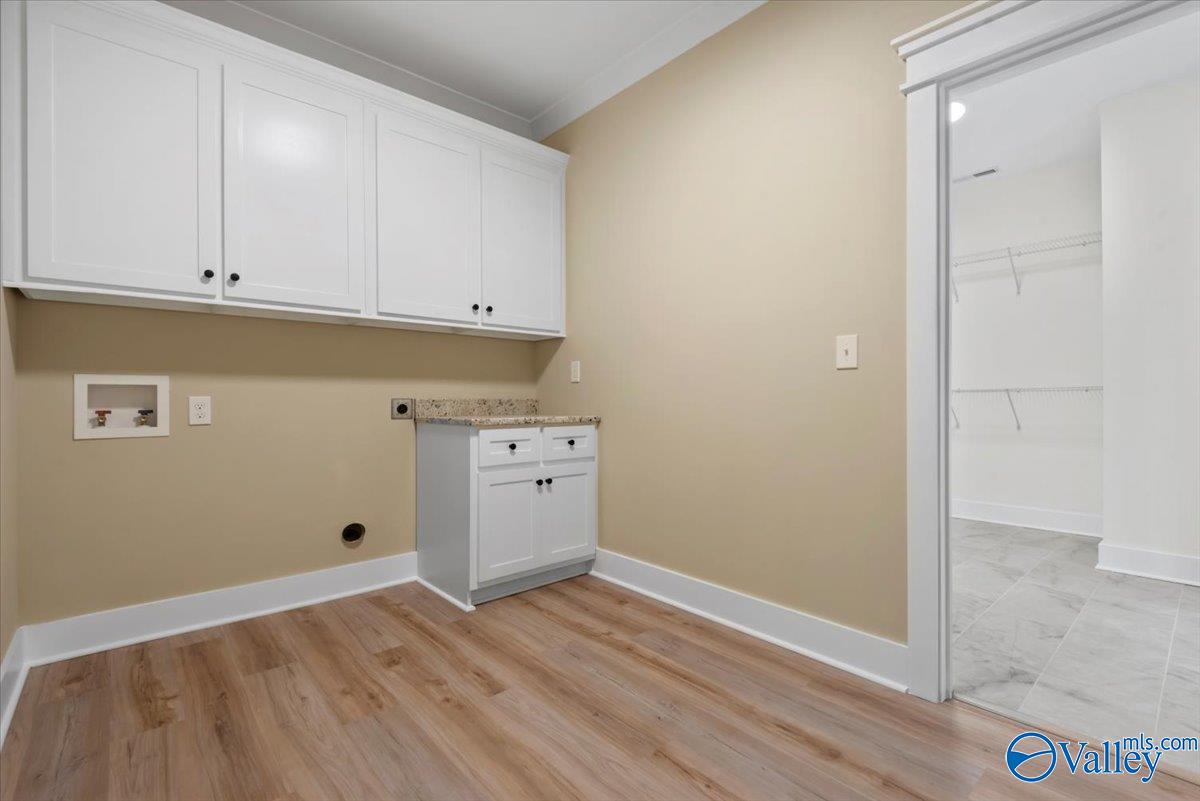 21 Bethel Crest Circle