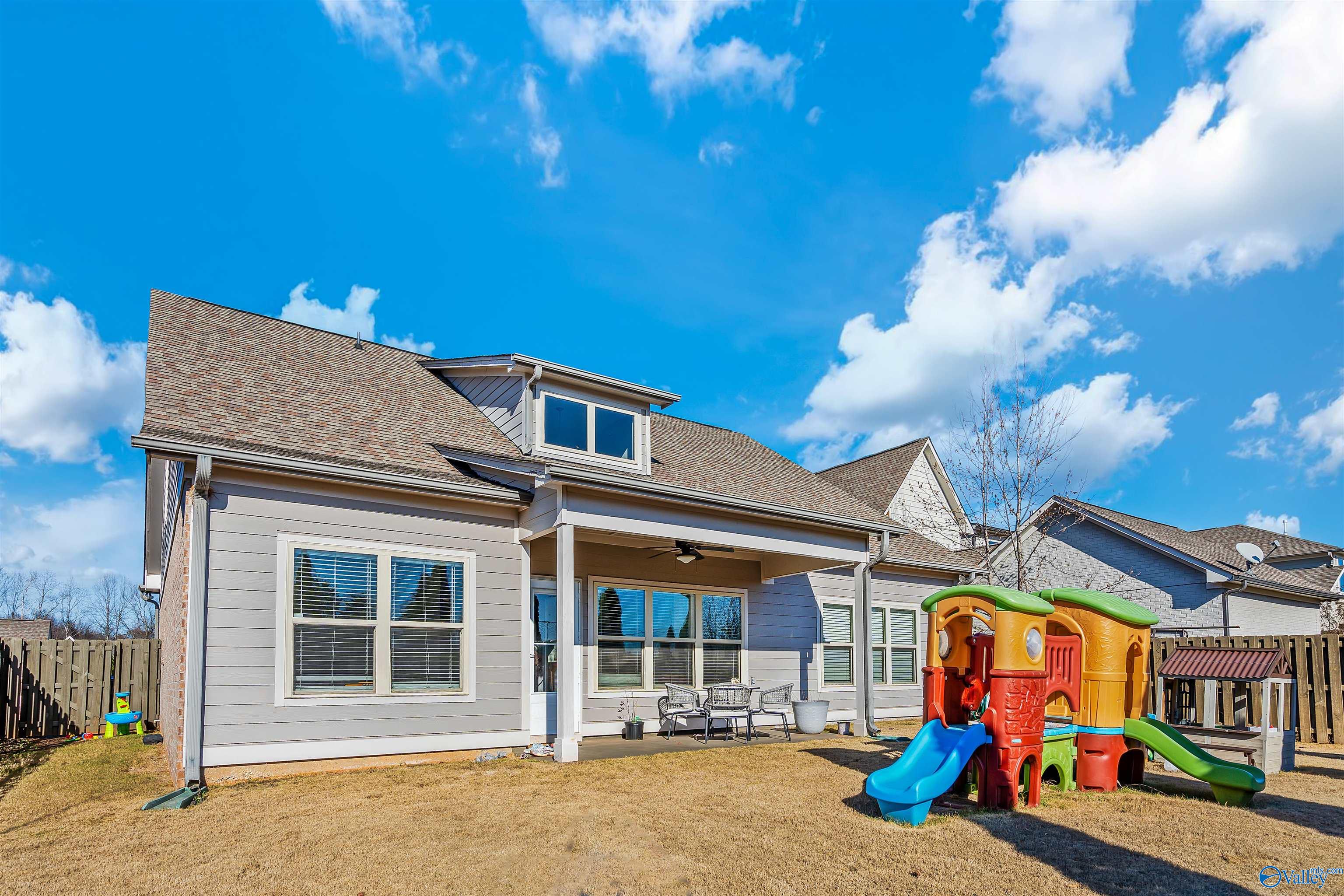 121 Walking Trail Way