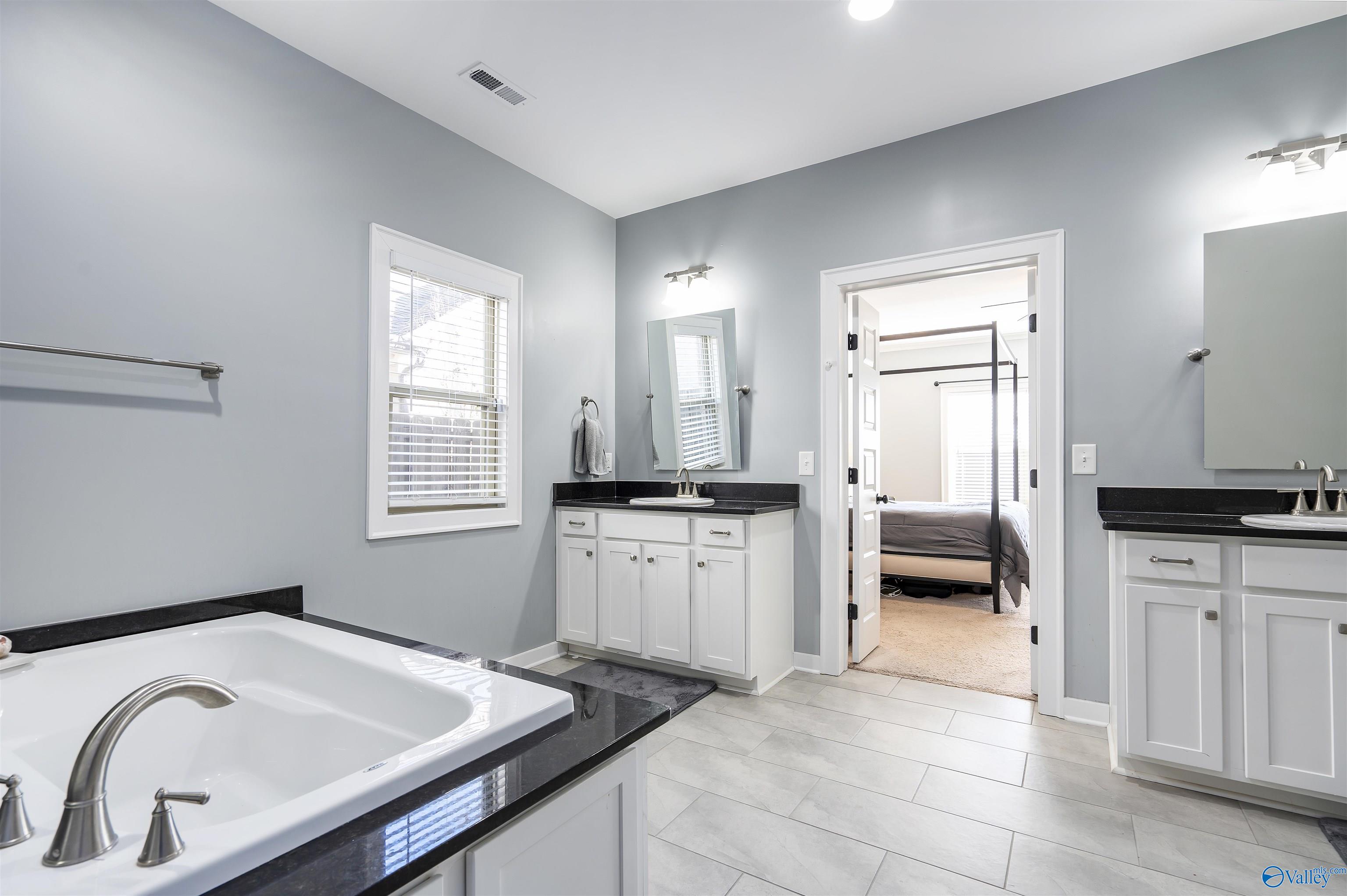 121 Walking Trail Way