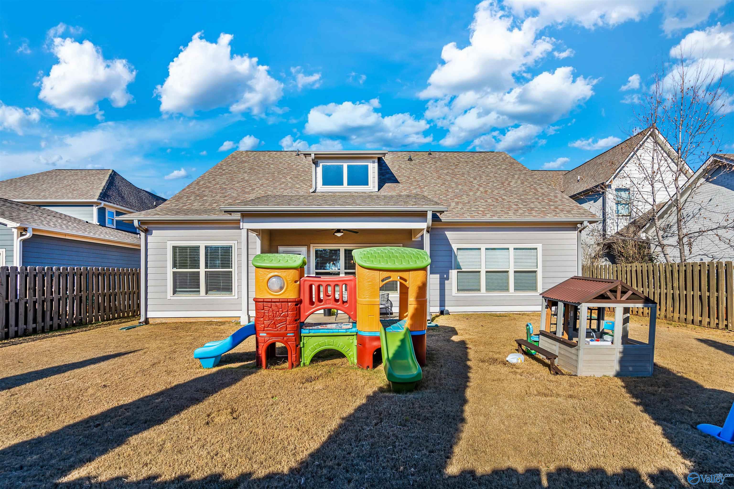 121 Walking Trail Way