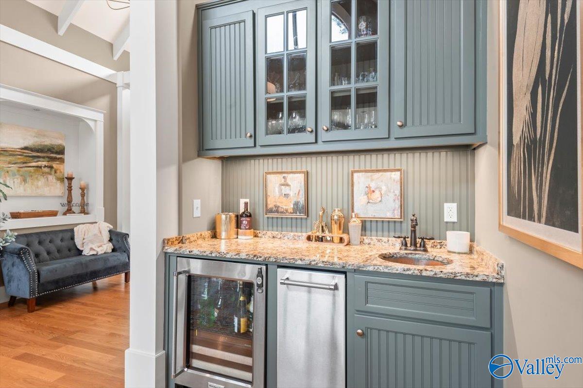 750 Cherokee Ridge Drive