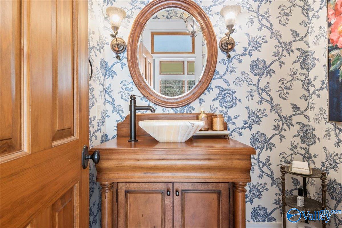 750 Cherokee Ridge Drive