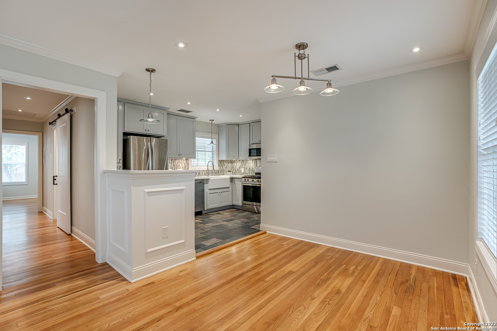 526 Marchmont Ln