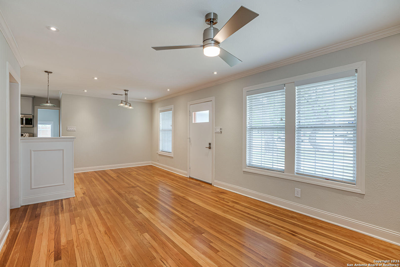 526 Marchmont Ln