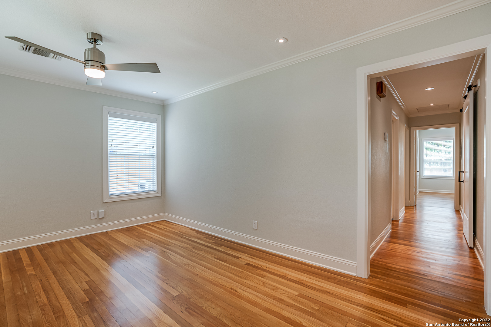 526 Marchmont Ln