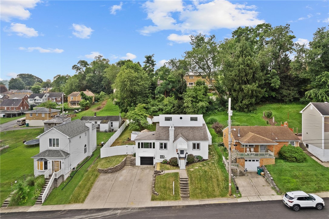 615 Lincoln Ave