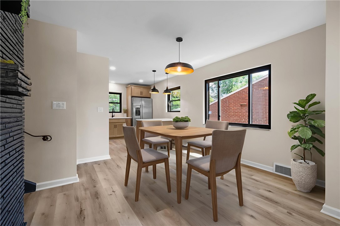 1229 Pinewood Dr