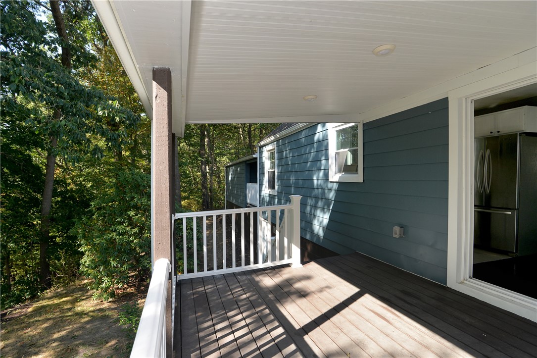 66 Oak St