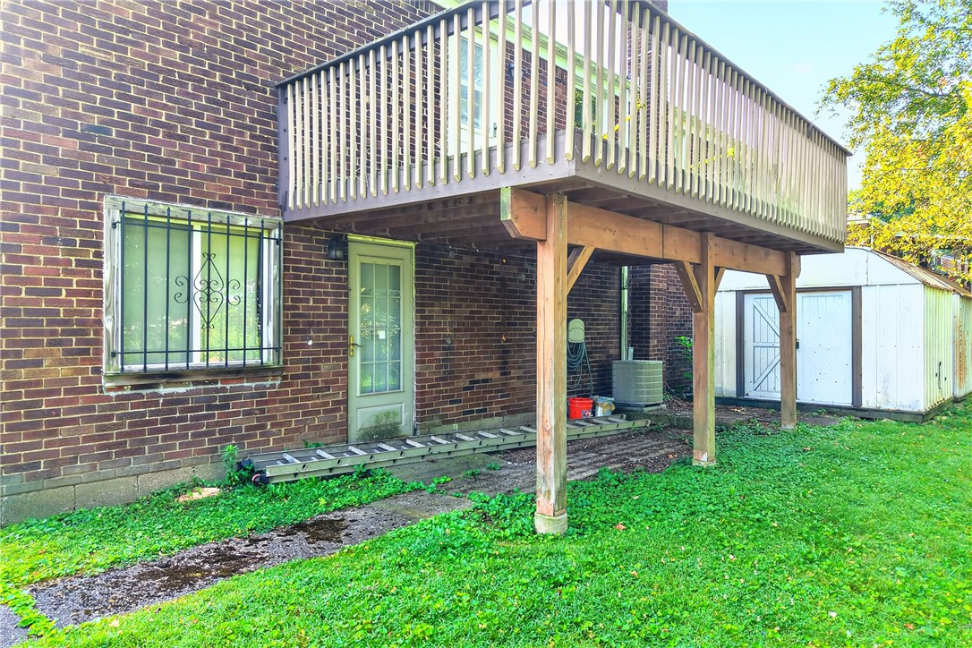 339 Berry St