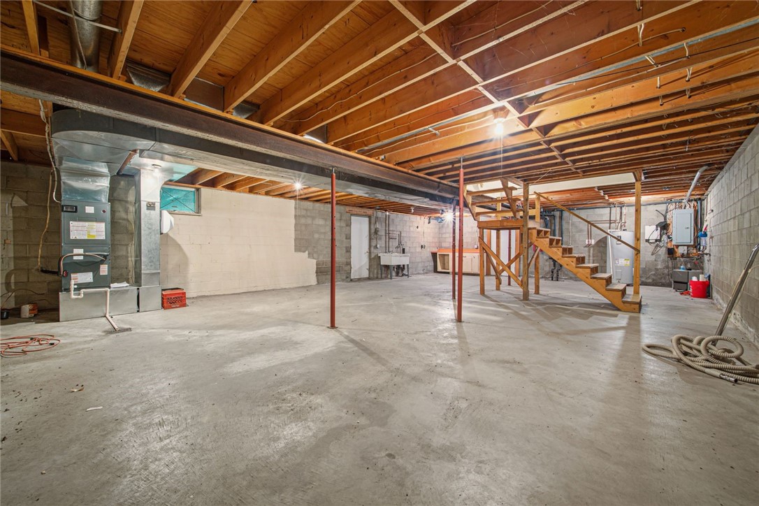 5 Fairview St