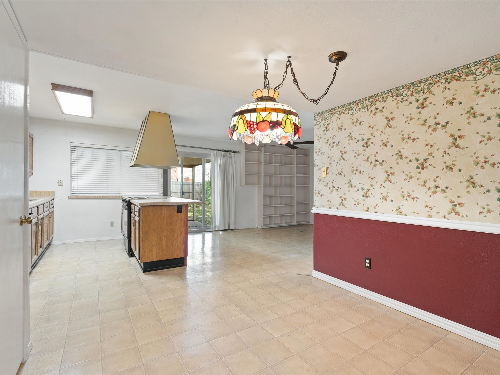 8813 Westfield Drive