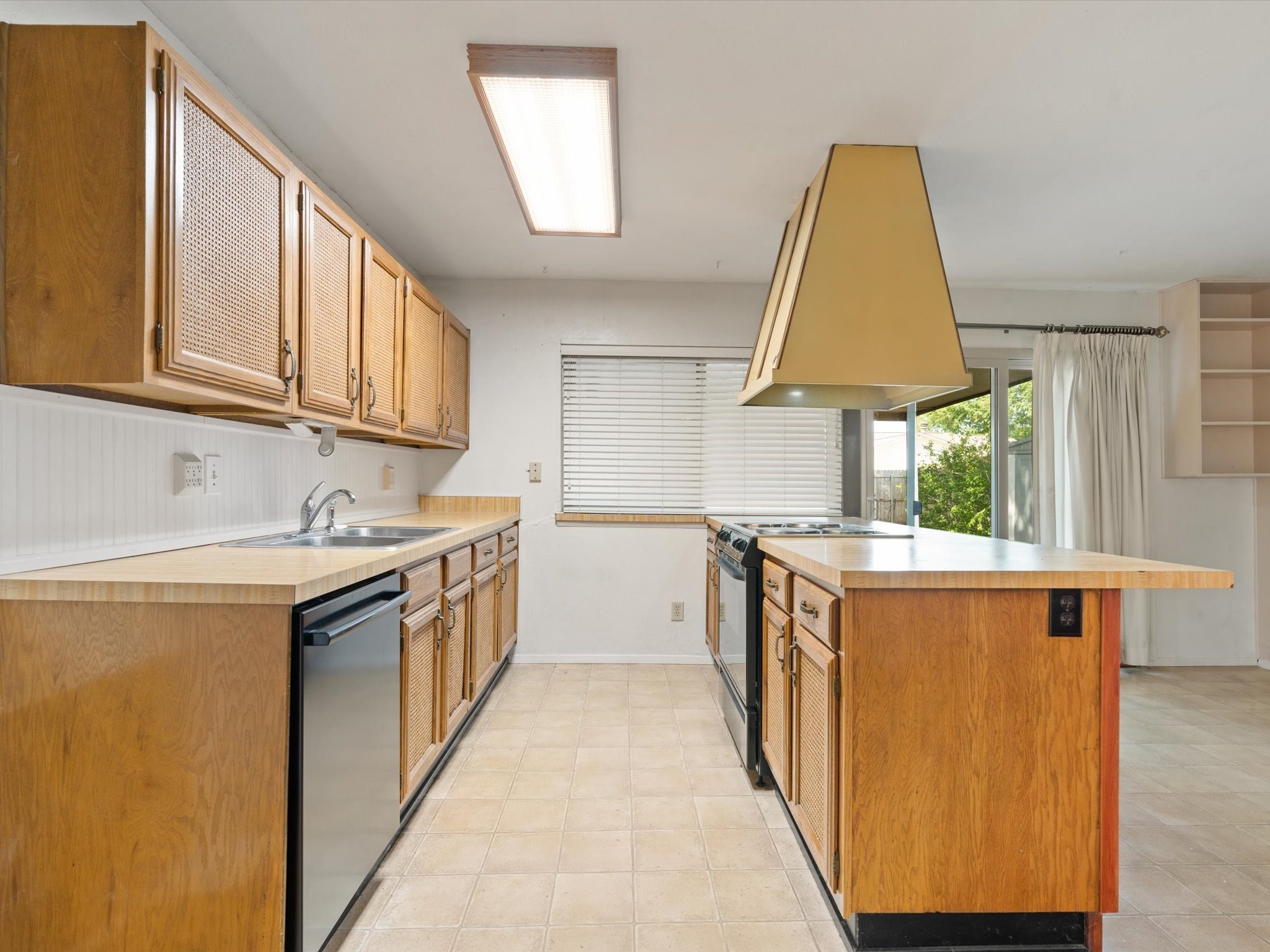 8813 Westfield Drive