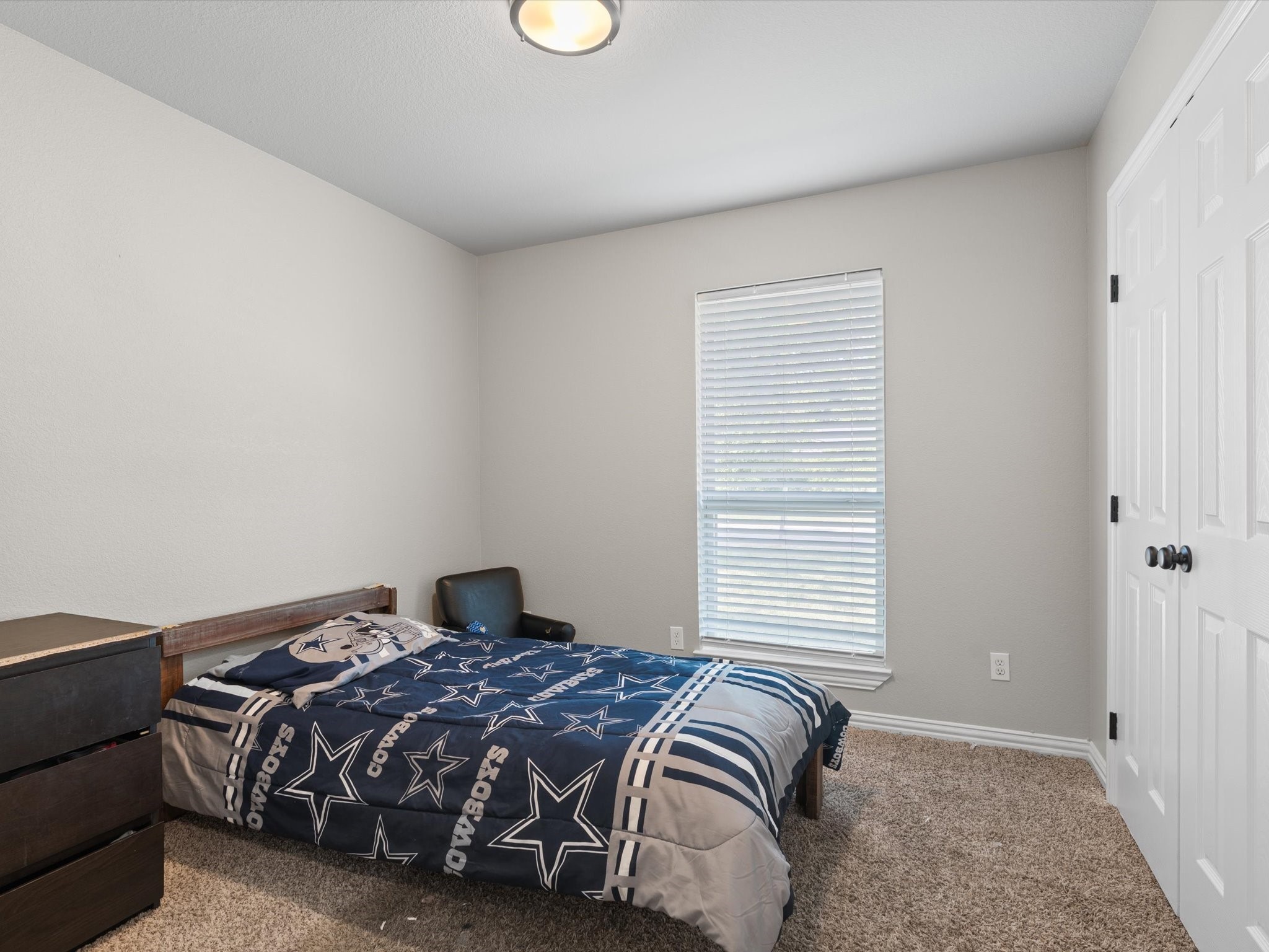 212 Hillcrest Street