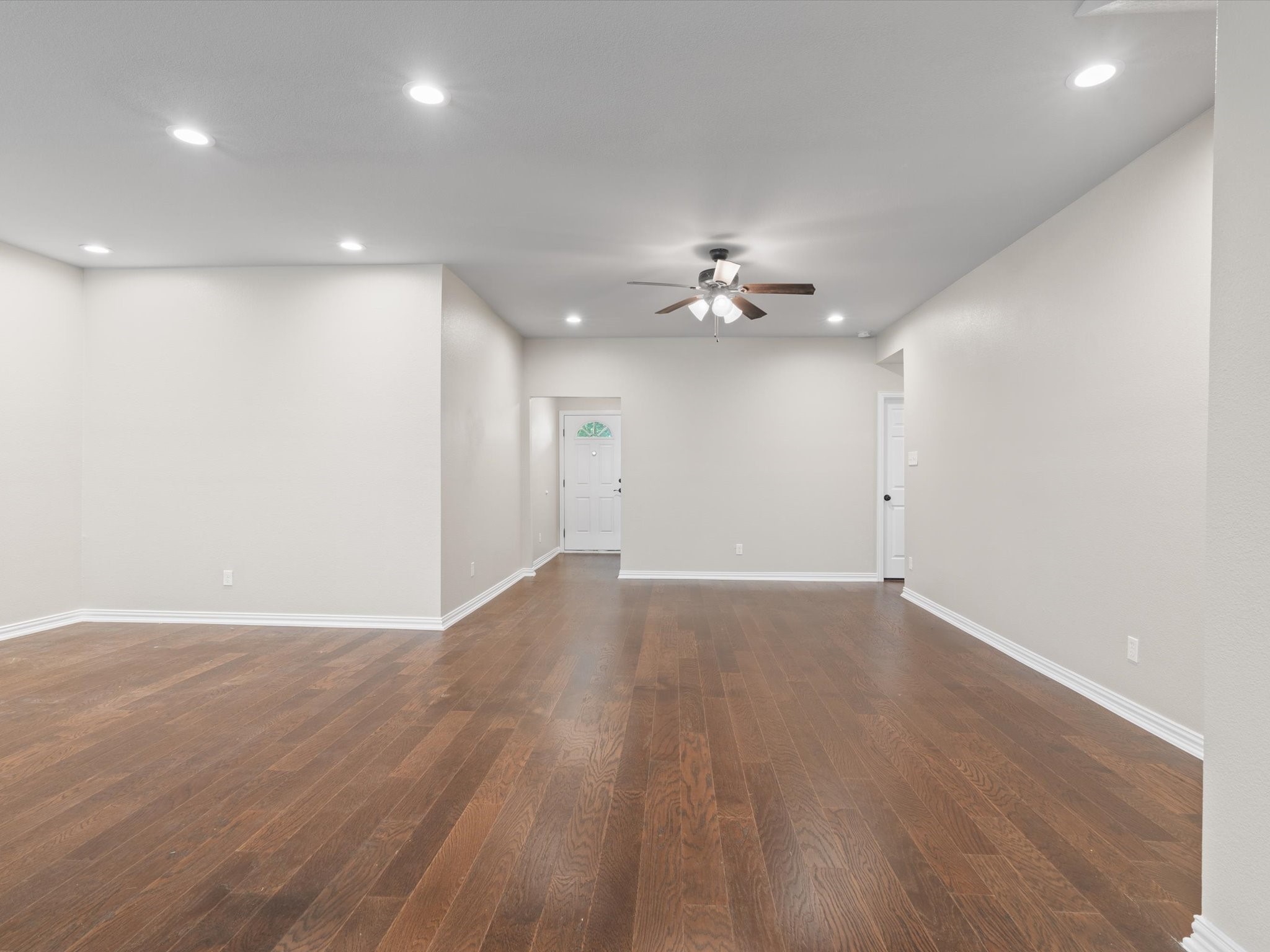 212 Hillcrest Street