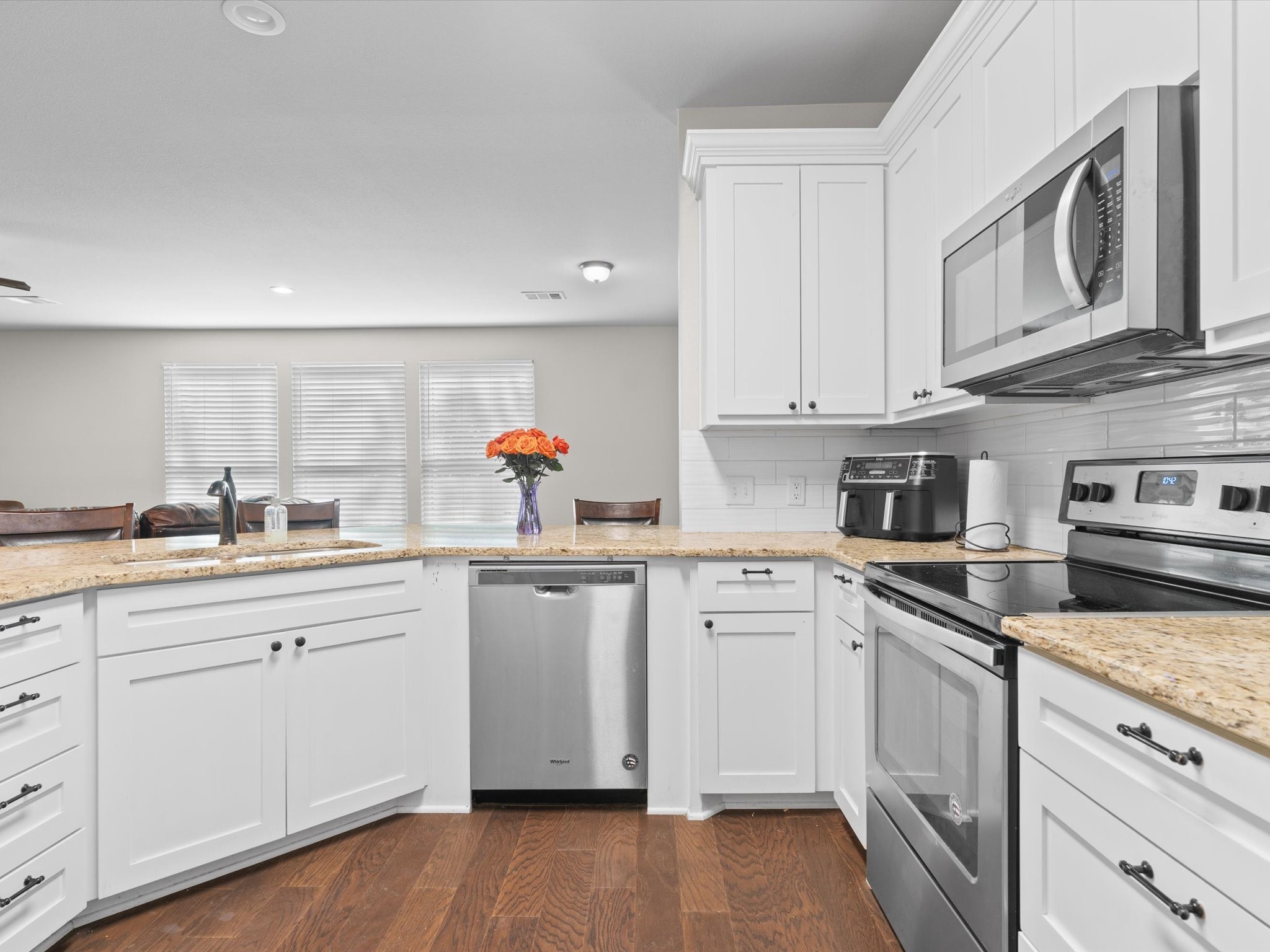 212 Hillcrest Street