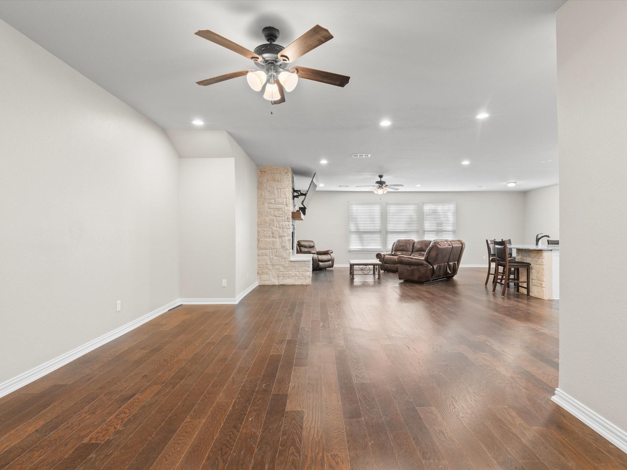 212 Hillcrest Street