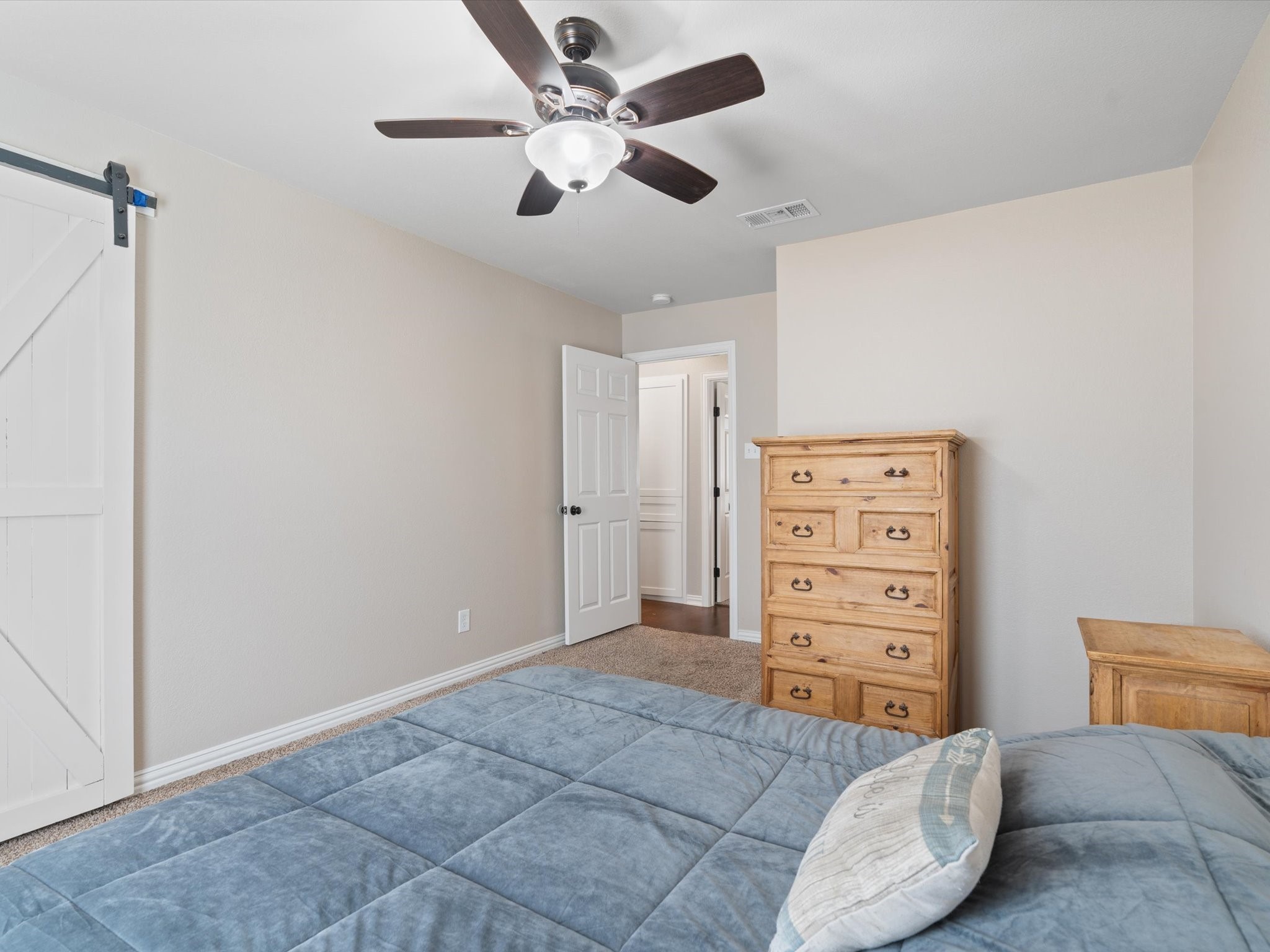 212 Hillcrest Street