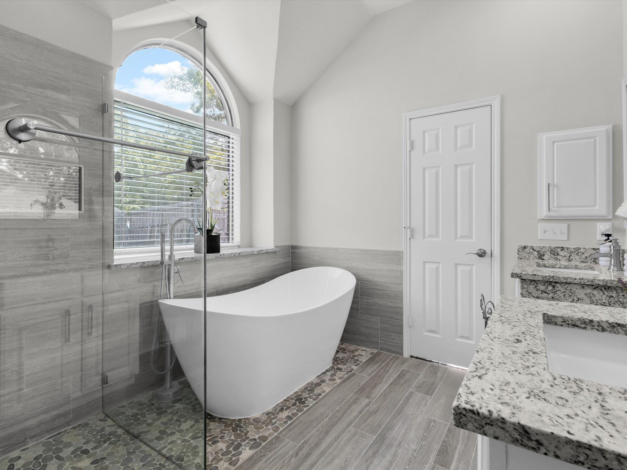 2408 Springfield Drive