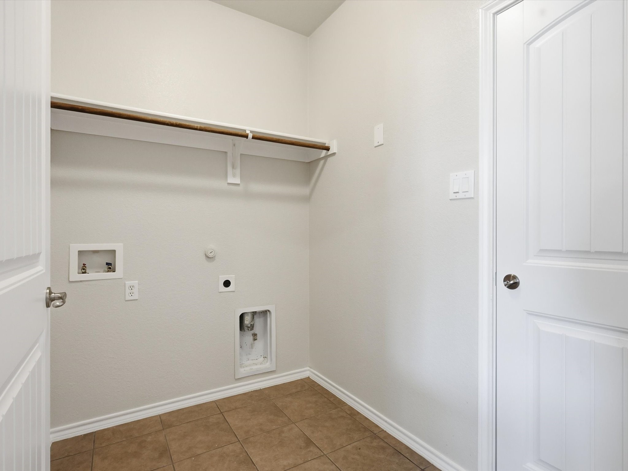 3313 Hornbeam Street