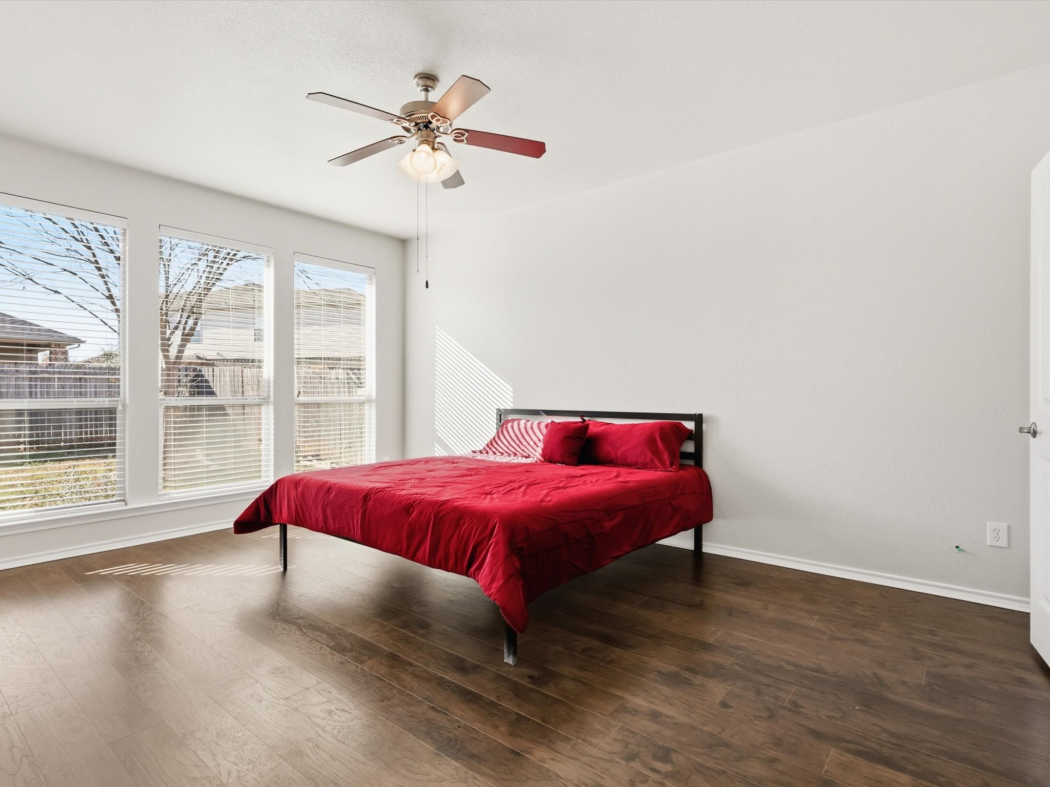 3313 Hornbeam Street