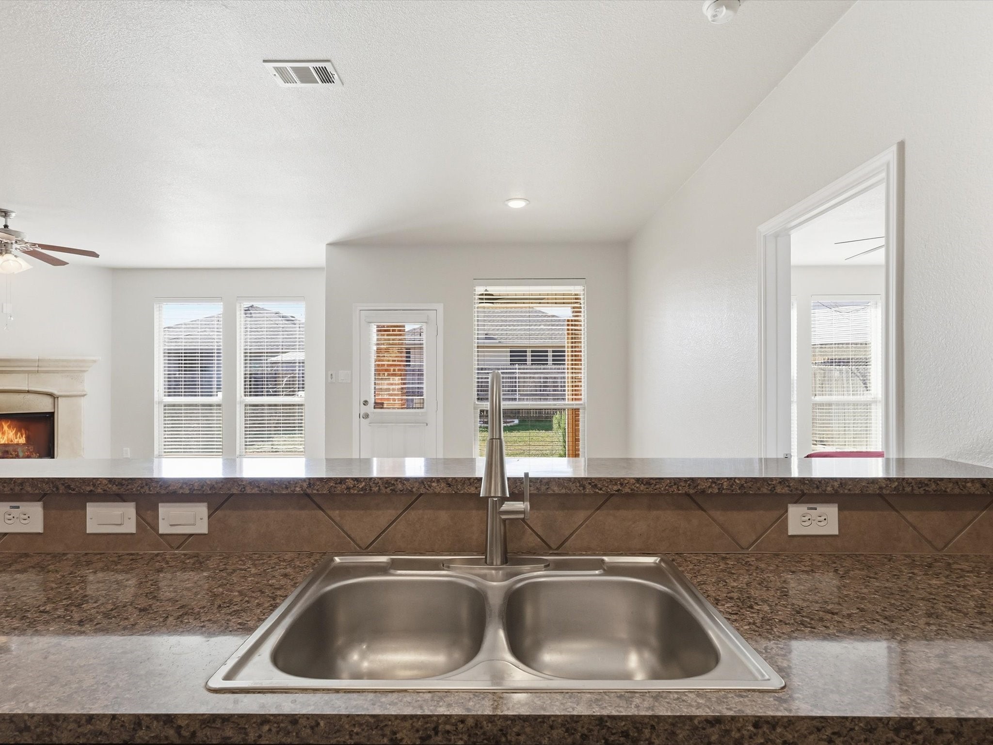 3313 Hornbeam Street