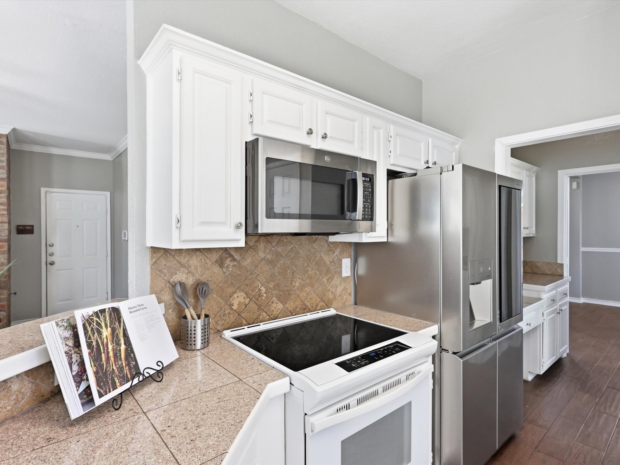 2011 Woven Trail
