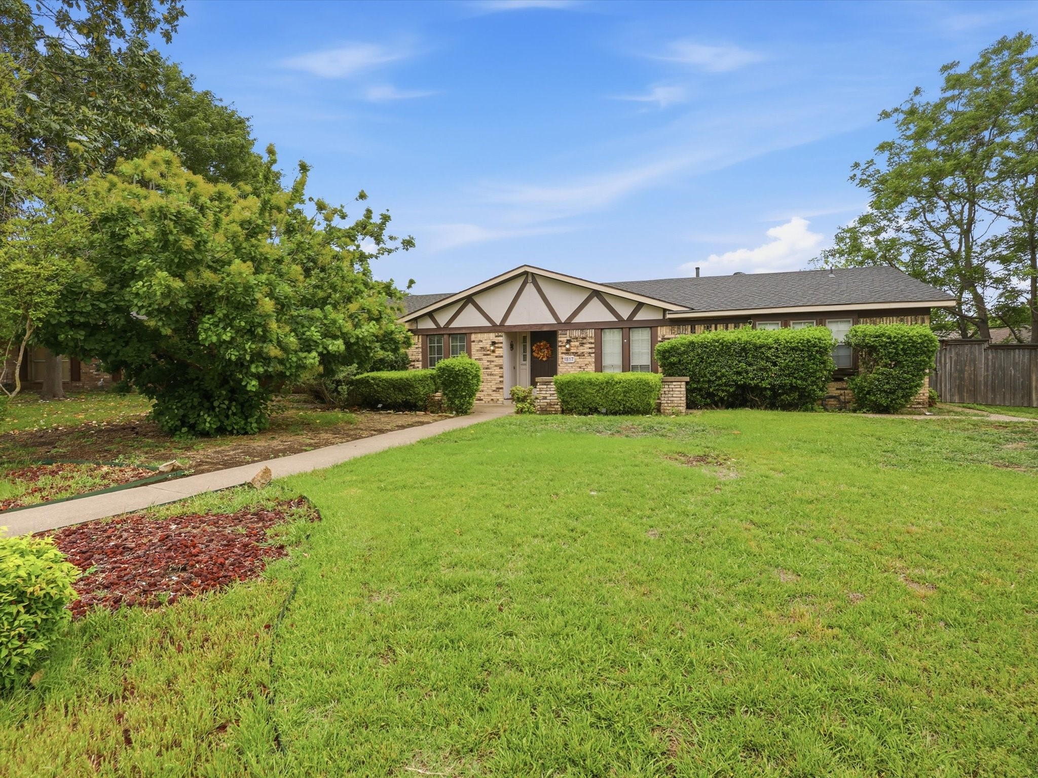 1517 Richland Drive