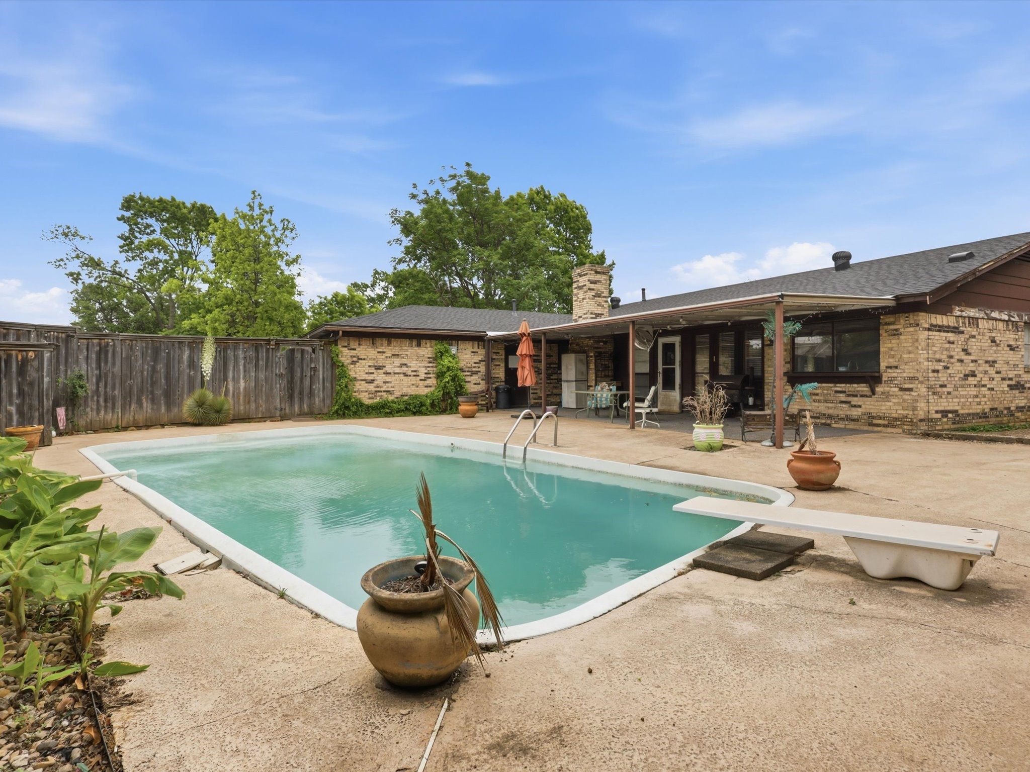 1517 Richland Drive