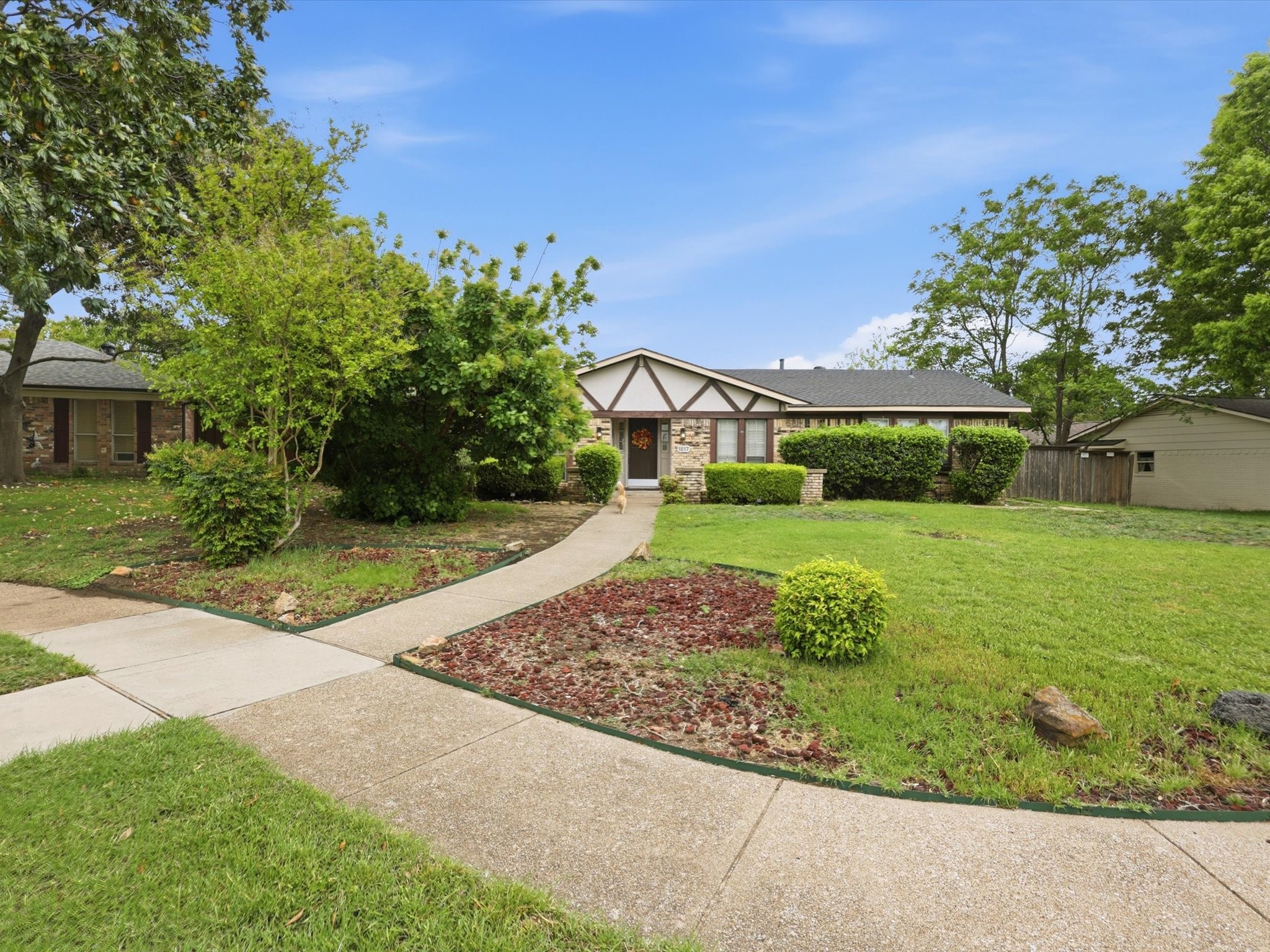 1517 Richland Drive